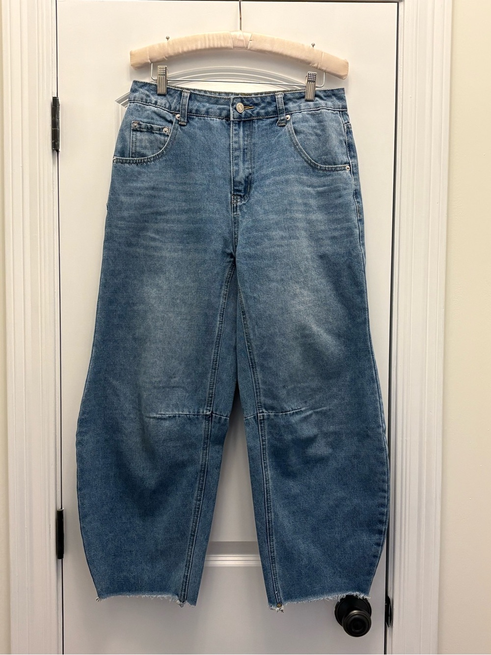 Medium size Barrel Cut Jeans
